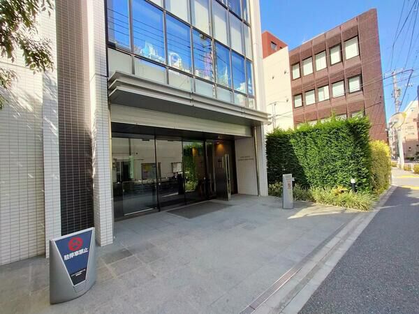 【シティハウス本郷三丁目】エントランス 【シティハウス本郷三丁目】エントランス