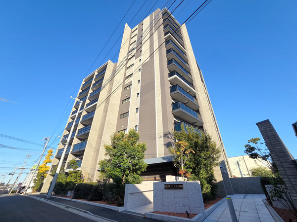 【レーベン府中若松町DUASS】外観