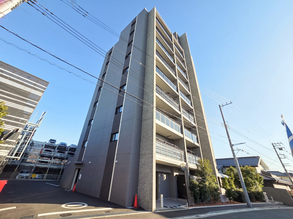 【レーベン府中若松町DUASS】外観