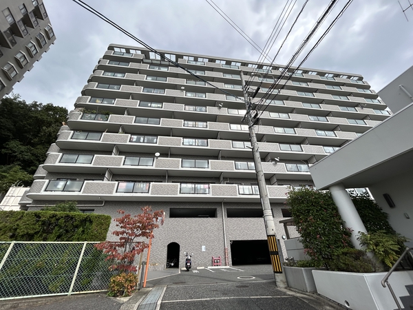 【ヴェルパーク山根】外観