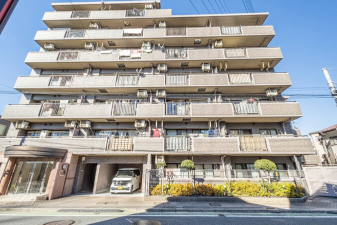 【レーベンハイム西新井弐番館】外観