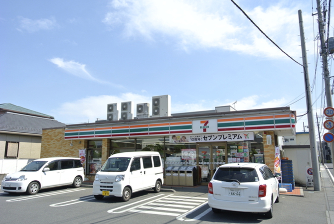 セブンイレブンさいたま土呂2丁目店　約590ｍ
