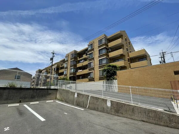 【ユアサハイム八事】外観