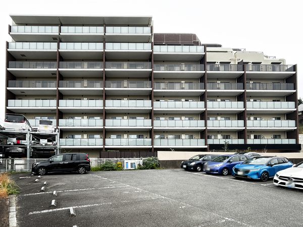 【セルアージュ上麻生アレーヌ】外観