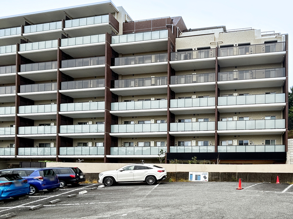 【セルアージュ上麻生アレーヌ】外観