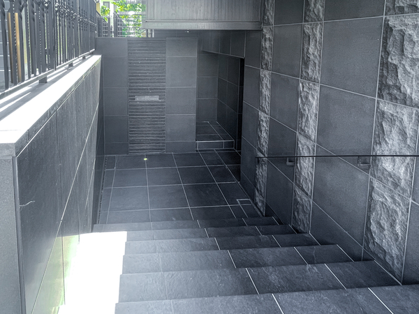 【ジオ岡本レジデンス】エントランス 【ジオ岡本レジデンス】エントランス