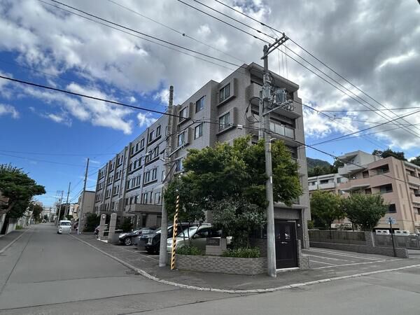 【ステイツ伏見15条】外観 【ステイツ伏見15条】外観