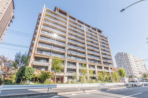 【ヴェレーナグラン赤羽北ザ・マークス】外観