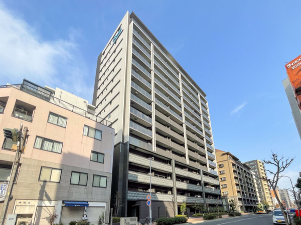 【プレサンスグラン泉】外観