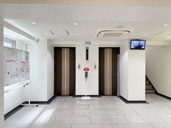 【チサンマンション第8新大阪】エントラン2