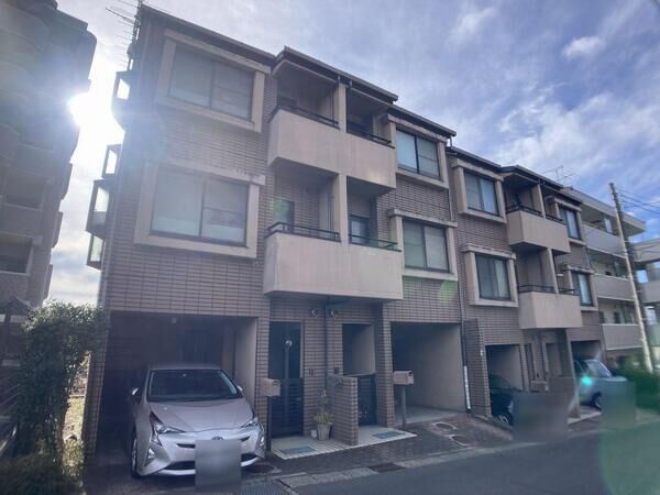 【ルナパレス泉中央】外観写真