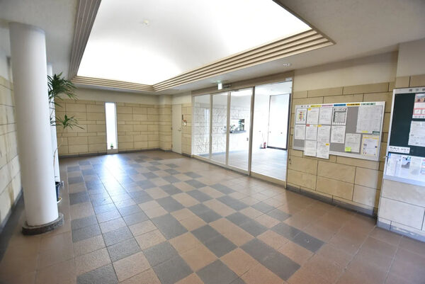 【藤和ハイタウン宇品】エントランス 【藤和ハイタウン宇品】エントランス