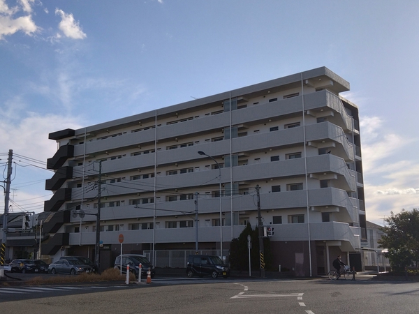 【コンフォルシアつきみ野】外観