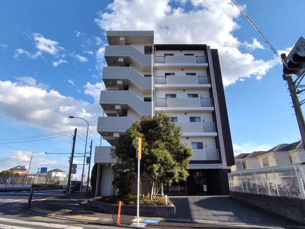 【コンフォルシアつきみ野】外観