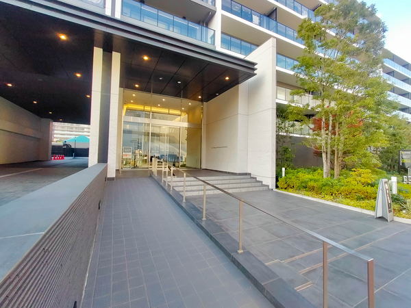 【シティテラス横濱星川】エントランス 【シティテラス横濱星川】エントランス