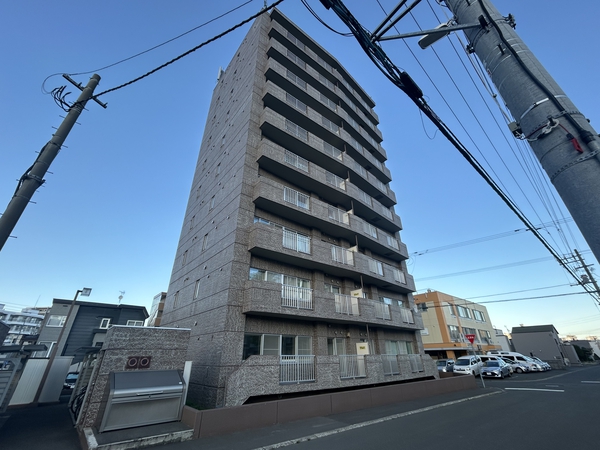 【グランジュール西町】外観