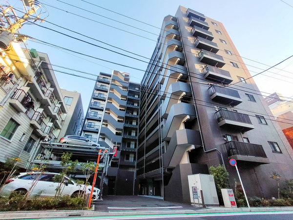 【リビオ横濱反町】外観