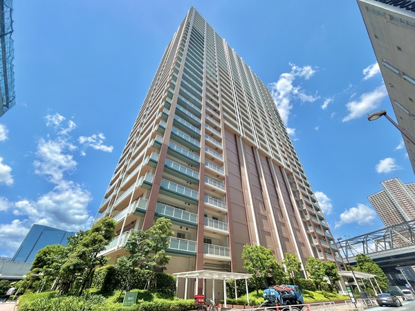 【パークタワー品川ベイワード】上層階からは東京タワーやレインボーブリッジを望むことができます。 【パークタワー品川ベイワード】上層階からは東京タワーやレインボーブリッジを望むことができます。