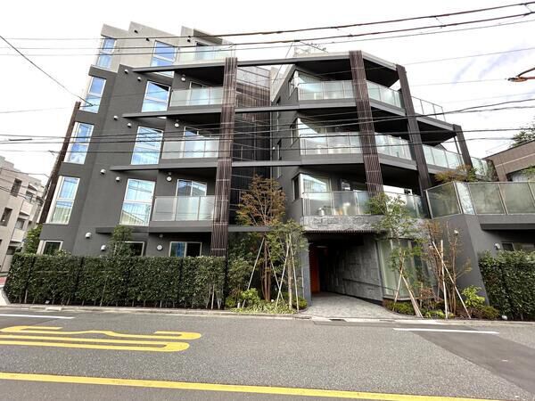 【ロイヤルシーズン桜新町】外観 【ロイヤルシーズン桜新町】外観