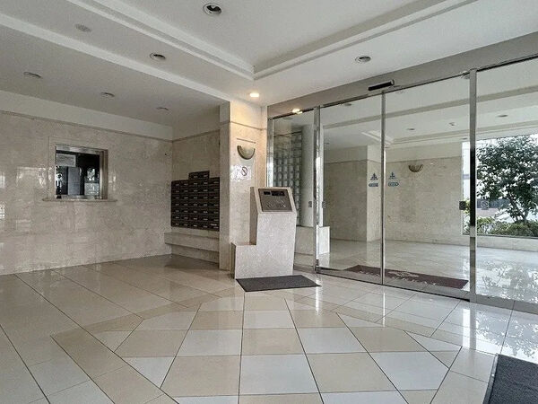 【サングレート井尻駅前Ⅱ】エントランス