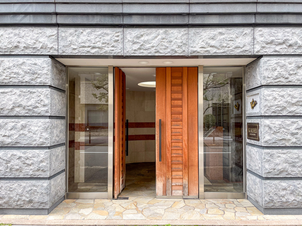 【カイセイ北梅田】エントランス 【カイセイ北梅田】エントランス