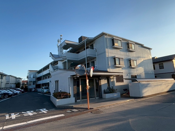 【グリーンコート勝田台】外観