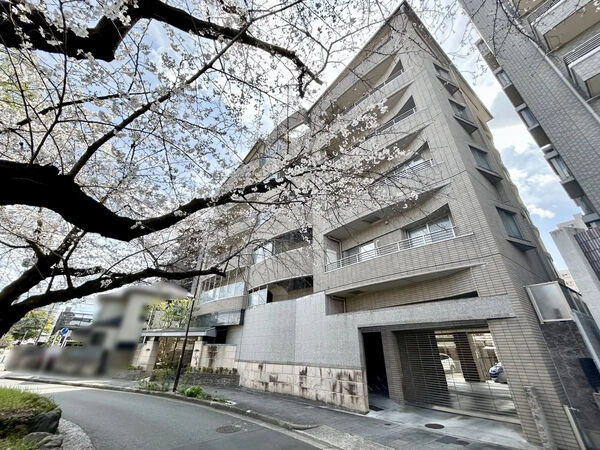【ユニロイヤル徳川園】外観2 【ユニロイヤル徳川園】外観2