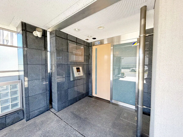 【バンベール・ラフィネ道徳】エントランス 【バンベール・ラフィネ道徳】エントランス