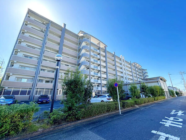 【バンベール・ラフィネ道徳】外観 【バンベール・ラフィネ道徳】外観