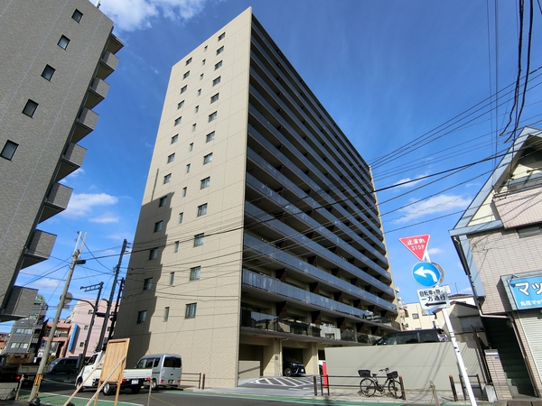 【クレストラフィーネ板橋本町】外観