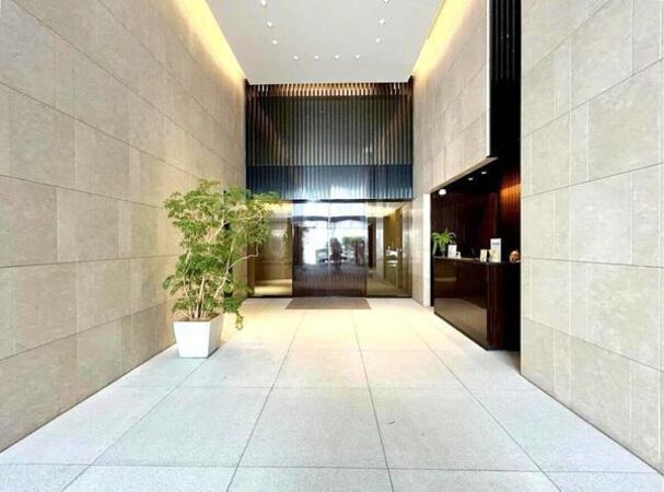 【ブランズ麻布狸穴町】エントランス1 【ブランズ麻布狸穴町】エントランス1