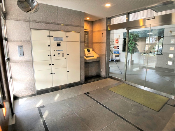 【ライオンズマンション支倉丁】エントランス