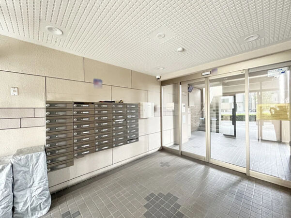 【宝マンション新守山第7】エントランス