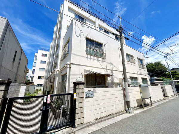 【南ときわ台ローヤルコーポ】外観