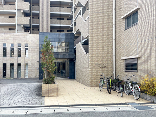 【エルグレース須磨妙法寺川公園ステーションコート】エントランス 【エルグレース須磨妙法寺川公園ステーションコート】エントランス