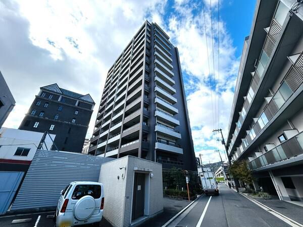 ポレスター横川駅前