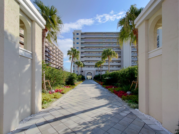 【ルピアグランデみずほ台】エントランス