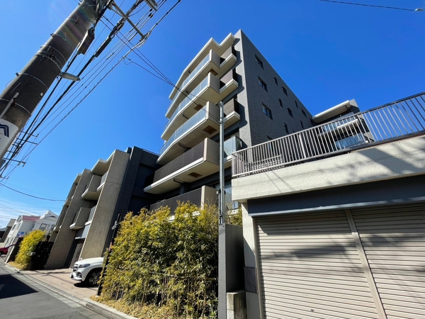 【クリオ鵠沼海岸】外観