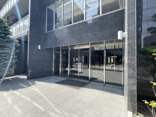 【シティタワーズ円山】エントランス