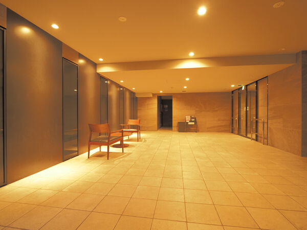 【プレシス大宮ヴェルデ】ロビー 【プレシス大宮ヴェルデ】ロビー