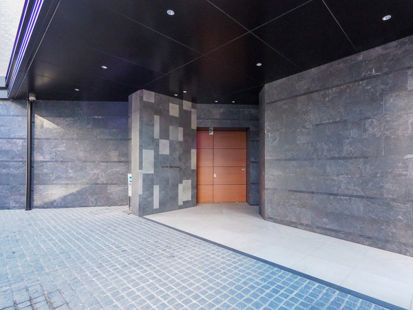 【デュオヒルズ三河豊田】エントランス