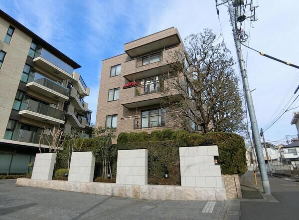 【ホームズ杉並阿佐ヶ谷】外観