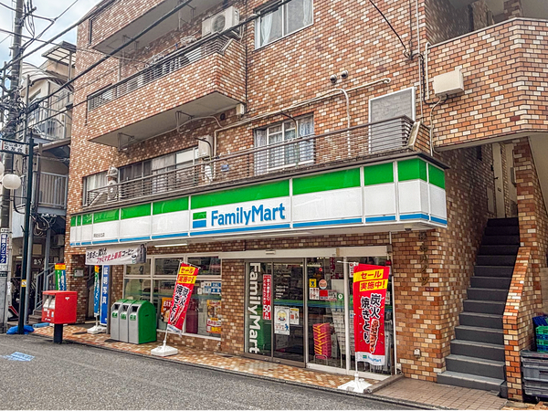 ファミリーマート阿佐谷北店まで約160m(徒歩2分)