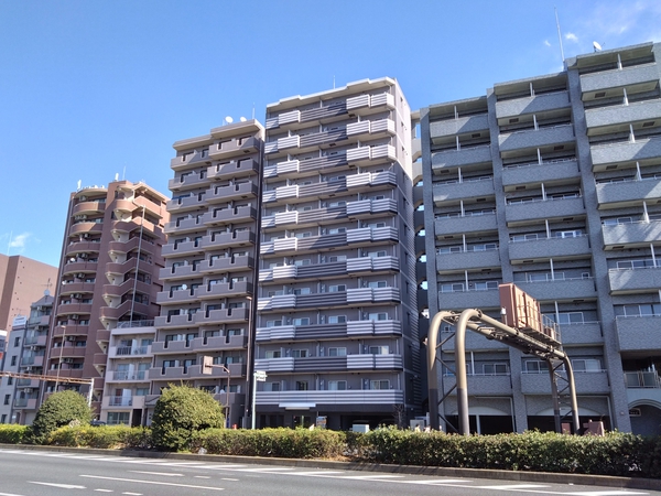 【PREMIUM CUBE大森本町】外観