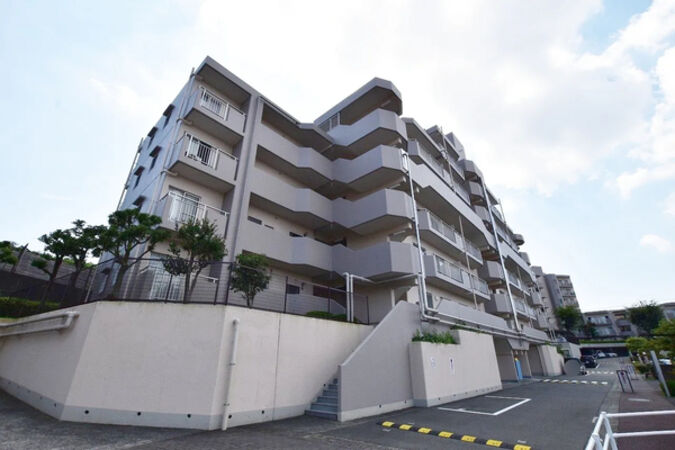 【ロイヤルヒルズ上大岡】2号棟 外観2 【ロイヤルヒルズ上大岡】2号棟 外観2