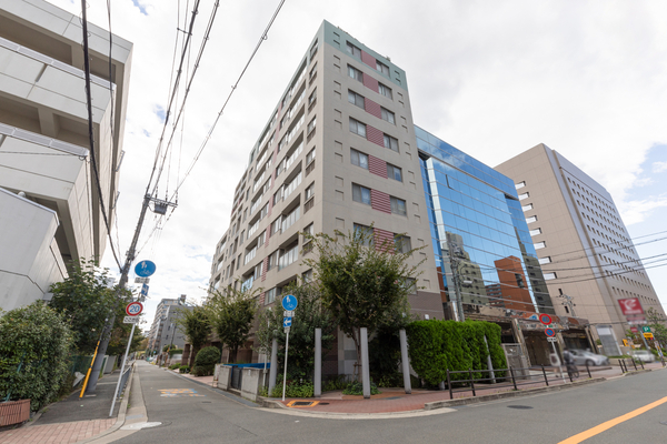 【藤和江坂ホームズベネフィール】外観