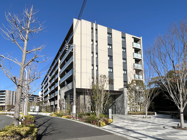 【プライムパークス横浜並木ザ・レジデンスイースト】外観