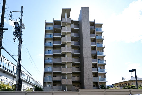 【アルバックス原ブライトレジデンス】外観