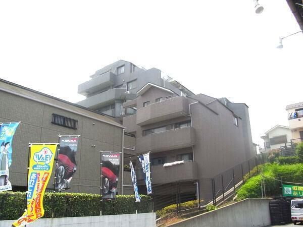 【三ツ沢パークホームズ参番館】外観3