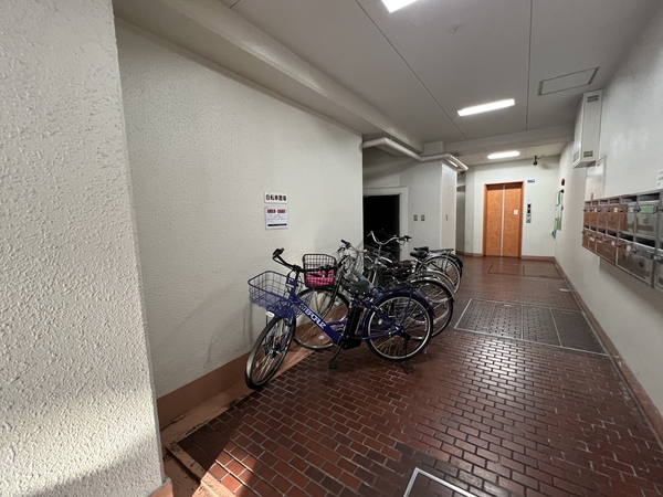 【サンライト大森】駐輪場 【サンライト大森】駐輪場